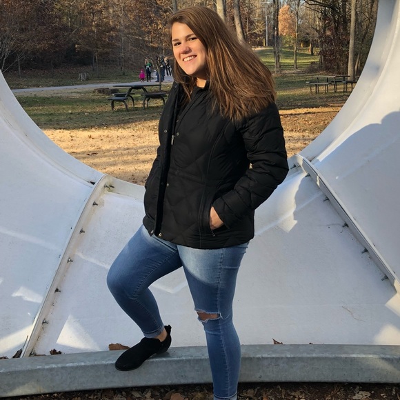 Meet your Posher, Libby - Picture 2 of 3